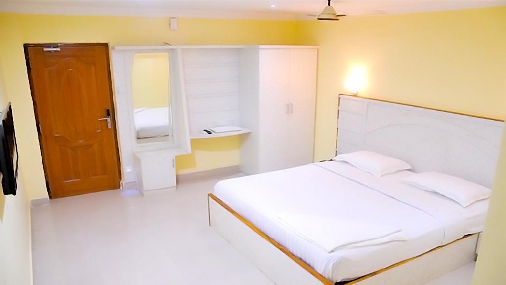 Hariharan Residency Chennai Exterior foto